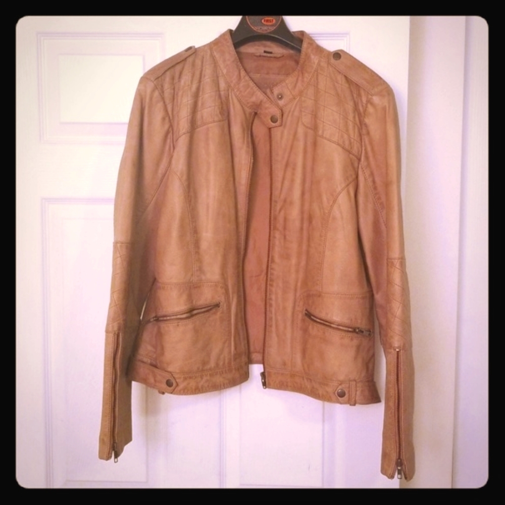 Women leather jacket